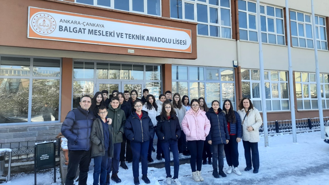 8. sınıflardan bir grup öğrencimizle Balgat Mesleki Teknik Anadolu Lisesine gezi düzenlendi!